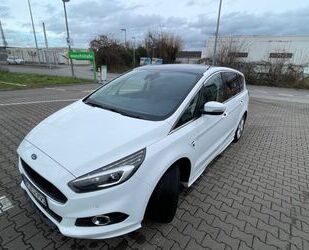 Ford Ford S-Max 2,0TDCi Bi-Turbo 154kW Titanium PShift. Gebrauchtwagen