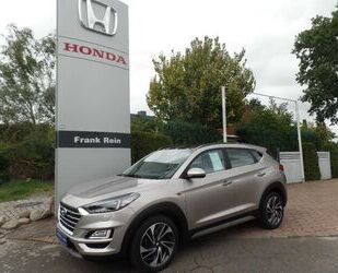 Hyundai Hyundai Tucson Diesel blue 2.0 CRDi 4WD Aut. Premi Gebrauchtwagen