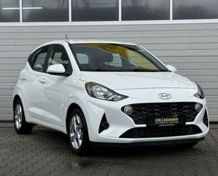 Hyundai Hyundai i10 Trend 1.Hand/SHZ/MFL/LHZ/S-Heft/Werksg Gebrauchtwagen