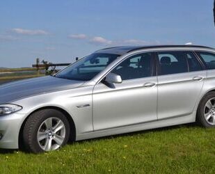 BMW BMW 520d Touring Automatik mit Panoramadach Gebrauchtwagen