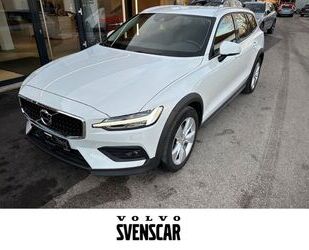 Volvo Volvo V60 Cross Country Cross Country B4 AWD Diese Gebrauchtwagen