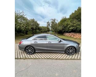 Mercedes-Benz Mercedes-Benz CLA 220 CDI DCT Urban Urban Gebrauchtwagen