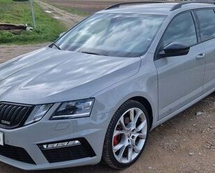 Skoda Skoda Škoda Octavia Combi 2,0 TDI DSG 4x4 RS Gebrauchtwagen