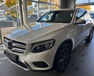 Mercedes-Benz Mercedes-Benz GLC 220 d 4MATIC,EXCLUSIVE,AHK,ILS,L Gebrauchtwagen