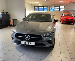 Mercedes-Benz Mercedes-Benz CLA 220 CLA -Klasse CLA 220 Progress Gebrauchtwagen