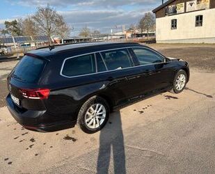 VW Volkswagen Passat Variant 2.0 TDI SCR DSG Business Gebrauchtwagen