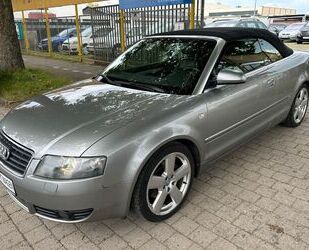 Audi Audi A4 Cabriolet 2.5 TDI S-lien NAVI SHZ Gebrauchtwagen