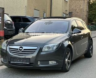 Opel Opel Insignia 4x4 Autom /Open Sky Pano/Navi/Led/Le Gebrauchtwagen