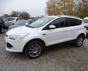 Ford Ford Kuga Titanium **AHK / NAVI / SCHECKHEFT / TÜV Gebrauchtwagen