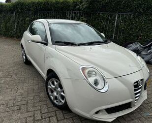 Alfa Romeo Alfa Romeo MiTo 1.3 JTDm ECO Essential navi/airco Gebrauchtwagen