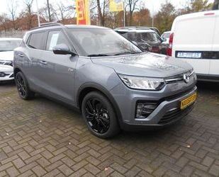 SsangYong Ssangyong TIVOLI Automatik Blackline LED NAVI Sitz Gebrauchtwagen