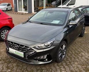 Hyundai Hyundai i30 Trend Mild-Hybrid, Allwetterreifen Gebrauchtwagen