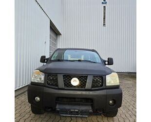 Nissan Nissan Titan 4X4 V8 GAS AT- LEDER 4 TÜR 5 SITZER A Gebrauchtwagen