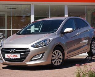 Hyundai Hyundai i30 1.4 Navi Kamera Bluetooth USB Klima PD Gebrauchtwagen