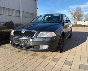 Skoda Skoda Octavia/AUTOMATIK/SZH/PDC/KLIMA/TEMPOMAT/ Gebrauchtwagen