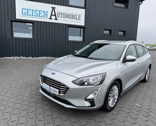 Ford Ford Focus Turnier Titanium / NAVI / LED / DAB / S Gebrauchtwagen