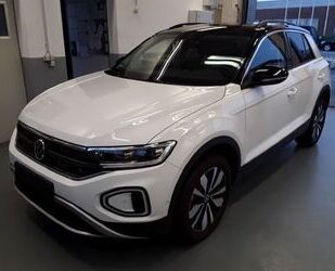 VW Volkswagen T-Roc 1.5 TSI Move-AHK-NAVI-RFK-LED-PDC Gebrauchtwagen