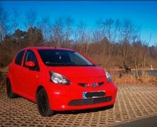 Toyota Toyota Aygo 4 Türer Stadtflitzer Anfängerauto Gebrauchtwagen