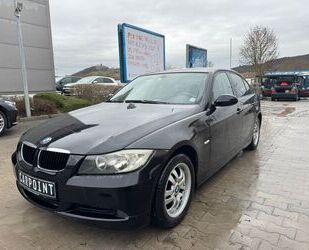 BMW BMW 320d Lim.*SCHIEBEDACH*SHZ*TEMP*PDC Gebrauchtwagen