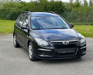 Hyundai Hyundai i30 cw Classic 1.6 CRDI Klima Gebrauchtwagen