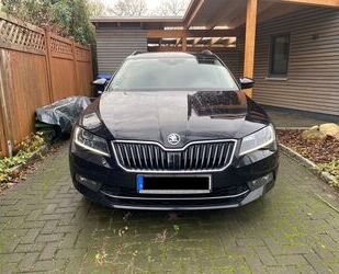 Skoda Skoda Superb 2.0 TDI DSG Ambition Combi Ambition Gebrauchtwagen