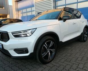 Volvo Volvo XC 40 R Design 2WD Top Zustand! Gebrauchtwagen