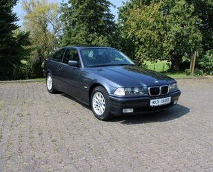 BMW BMW E36 320i Coupé *1. Hand *erst 40tkm. *Scheckhe Gebrauchtwagen