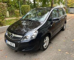 Opel Opel Zafira 1.6 ecoFLEX Family+Tüv 26+7 Sitze Gebrauchtwagen