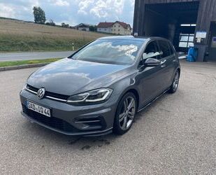 VW Volkswagen Golf 2.0 TDI DSG IQ.DRIVE R LINE Gebrauchtwagen