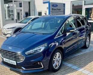 Ford Ford S-Max Hybrid 2.5 FHEV TITANIUM LED*NAVI*AHK Gebrauchtwagen