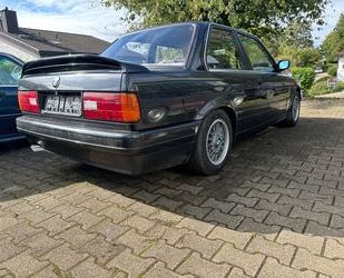 BMW BMW E30 325i M Technik 2 Gebrauchtwagen