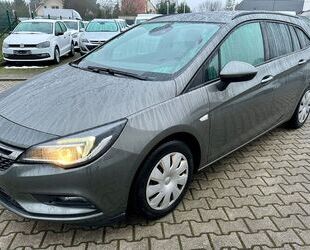 Opel Opel Astra 1.6 DTCi Sports Tourer Business Gebrauchtwagen