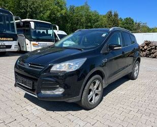 Ford Ford Kuga Titanium 2,0TDCI 4WD Gebrauchtwagen