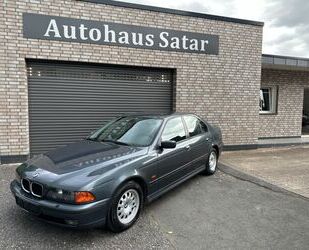 BMW BMW 530d Limousine*1.Hand*Xenon*Sitzheizung* Gebrauchtwagen