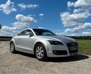 Audi Audi TT Coupe 1.8 TFSI - 1. Hand, Bestzustand Gebrauchtwagen