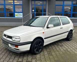 VW Volkswagen Golf-- AUTOMATIK-- Gebrauchtwagen