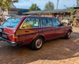 Mercedes-Benz Mercedes-Benz W123 240 TD Gebrauchtwagen