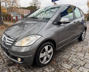 Mercedes-Benz Mercedes-Benz A 180 AVANTGARDE BlueEFFICIENCY Auto Gebrauchtwagen