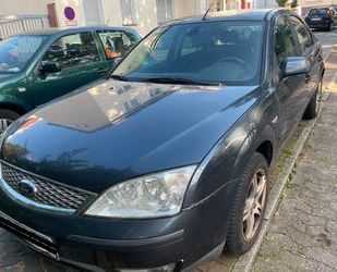 Ford Ford Mondeo 1.8 SCI 96 kW - 6 Gänge Gebrauchtwagen