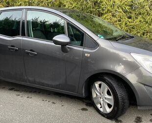 Opel Opel Meriva 1.7 CDTI 81kW GARAGENWAGEN_Rentnerauto Gebrauchtwagen