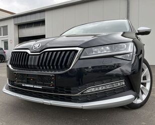 Skoda Skoda Superb Combi 2.0 TDI DSG 4x4 Scout STHZ DAB Gebrauchtwagen