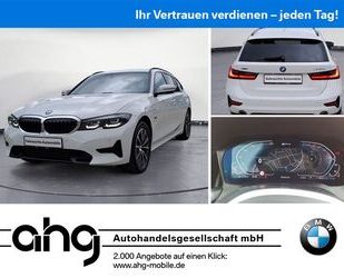 BMW BMW 330e xDrive Touring Sport Line Aut. HuD Gebrauchtwagen