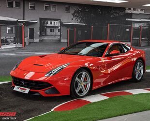 Ferrari Ferrari F12 *FEEL THE POWER* Gebrauchtwagen