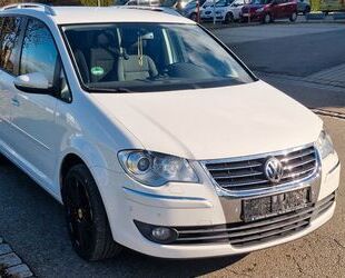 VW Volkswagen Touran Highline*Automatik* Gebrauchtwagen