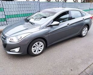 Hyundai Hyundai i40 1.6 GDI Comfort aus 1.Hand erst 26000 Gebrauchtwagen