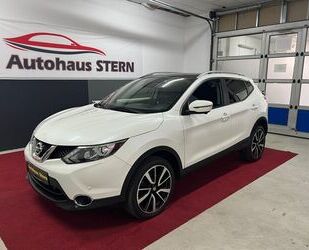 Nissan Nissan Qashqai Tekna 1.6 *PDC*360° Kamera*Panorama Gebrauchtwagen