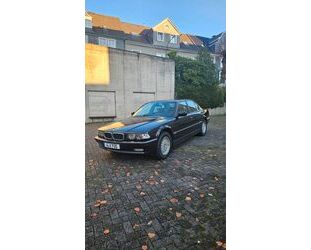 BMW BMW 735i V8 FACELIFT, ORGINAL, TÜV NEU Gebrauchtwagen