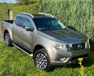 Nissan Nissan Navara NP300 Tekna DoubleCab 4x4*1-Hand*Gar Gebrauchtwagen