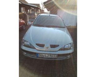 Renault Renault Megane Grandtour RXE 1.6 16V RXE Gebrauchtwagen