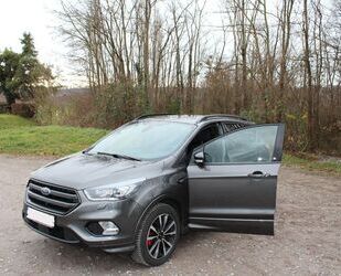 Ford Ford Kuga 1,5 EcoB. ST Line 4x2 110kW Automatik, A Gebrauchtwagen